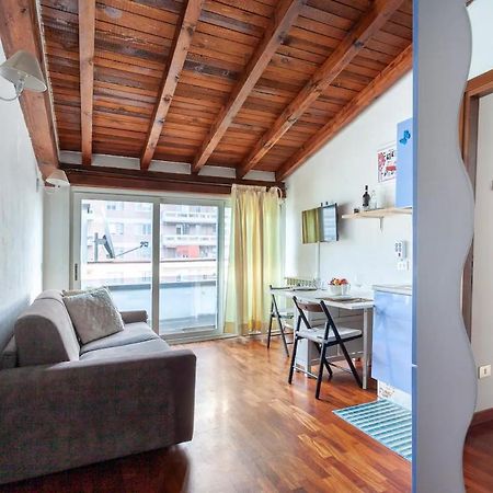 Civico288-Romantic Attic Near Ieo-Bocconi-F Prada Apartment Milan Bagian luar foto